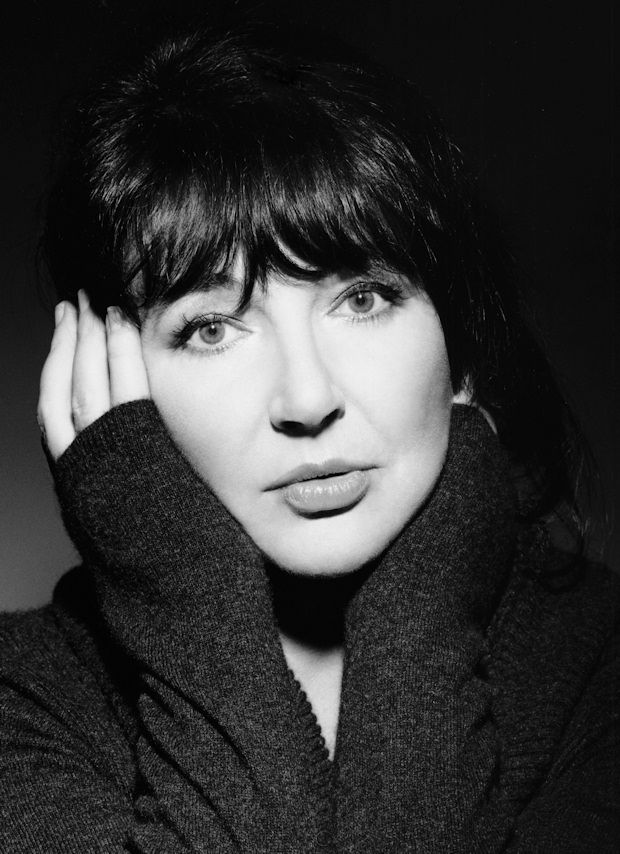 hjælpeløshed løgner Med venlig hilsen Kate Bush Complete Lyrics Archive