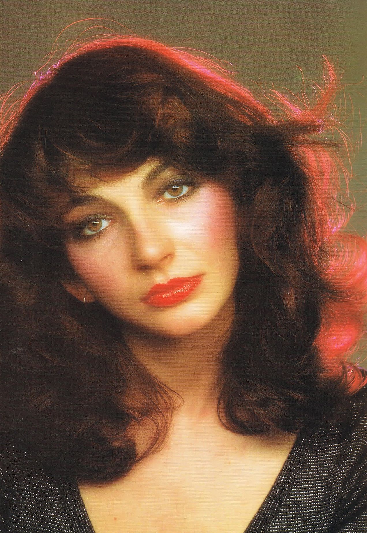 Kate Bush Lyrics Photos Pictures Paroles Letras Text For Every Songs A pseudonym to fool him. always on the run