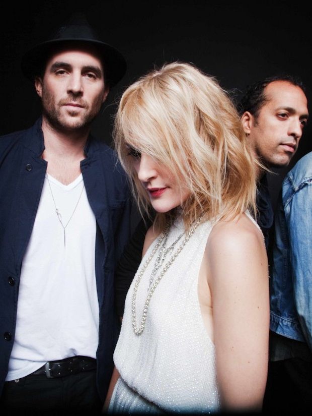 Metric Lyrics