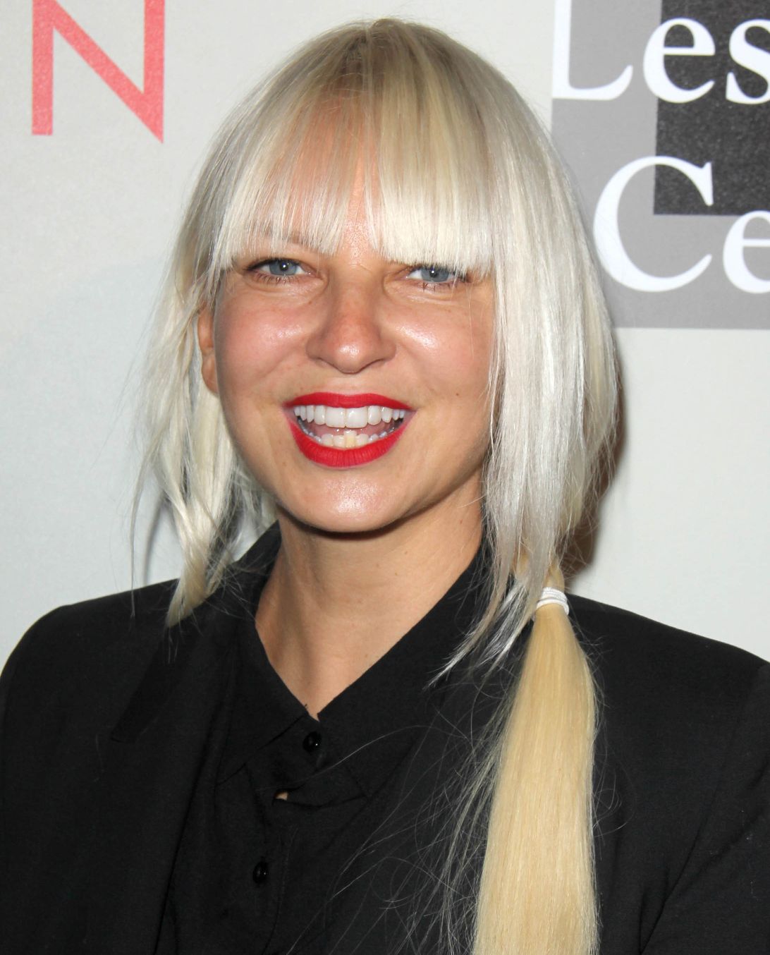 Sia ft rihanna & david guetta impress